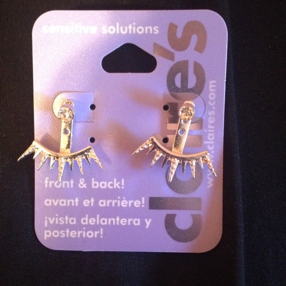 Front and Back Claw Earrings - Picture 1 of 1