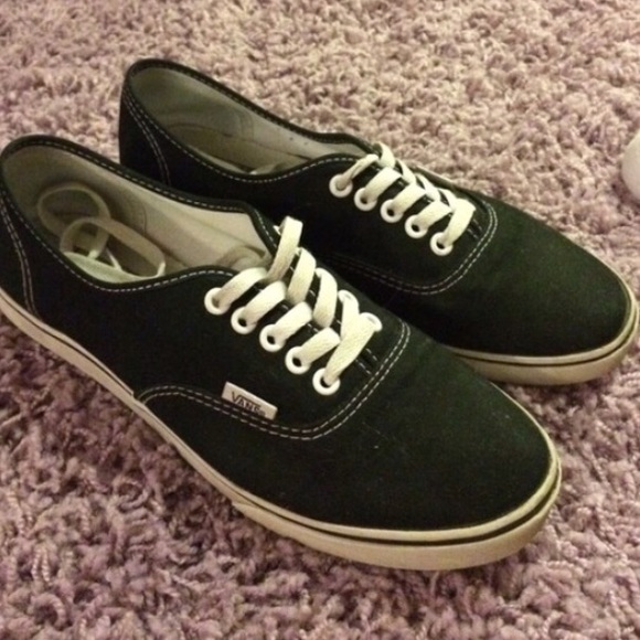 Black Vans