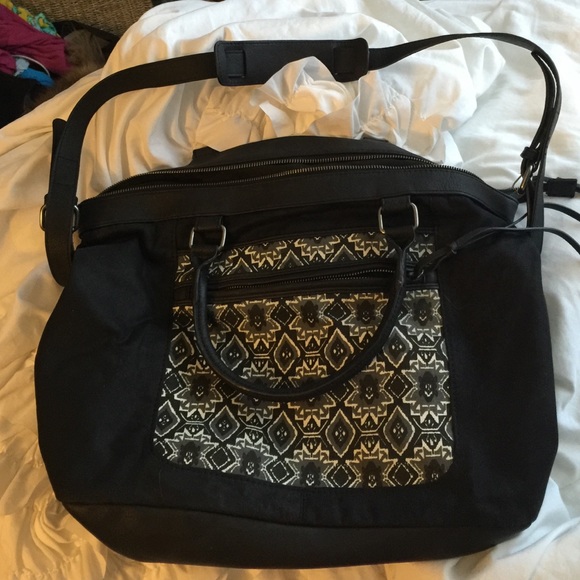 Mossimo Supply Co. Bags Large Printed Messenger Bag Poshmark