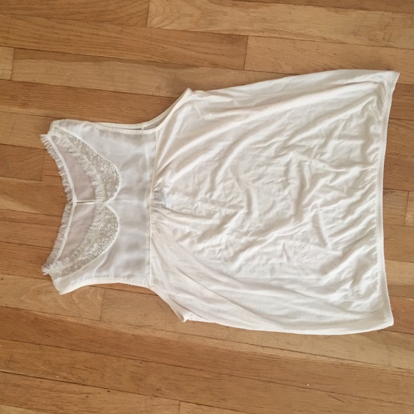 American eagle cream colored tank! - Picture 1 of 2