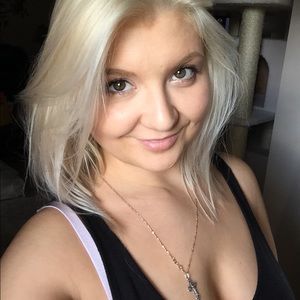 Meet your Posher, Inessa