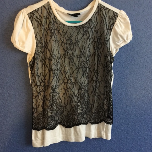 Black and white lace tee