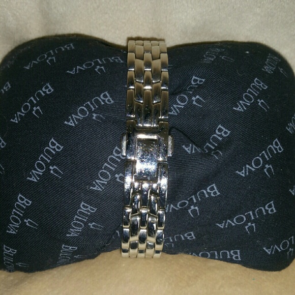 Rectangular face diamond watch - Picture 2 of 2