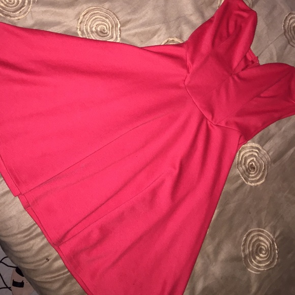 Red sweetheart top dress.