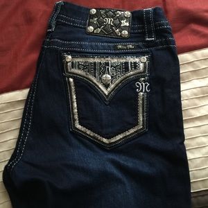 Women's 32 Mid Rise Easy Skinny Miss Me