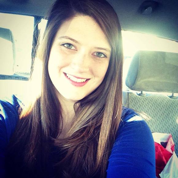 Meet your Posher, Amanda - Picture 1 of 1