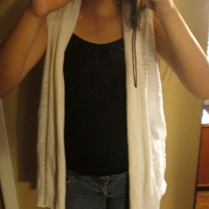 •Mossimo• White Sleeveless Cardigan
