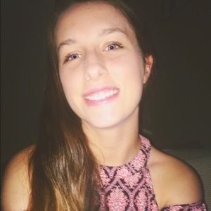 Meet your Posher, Ivy