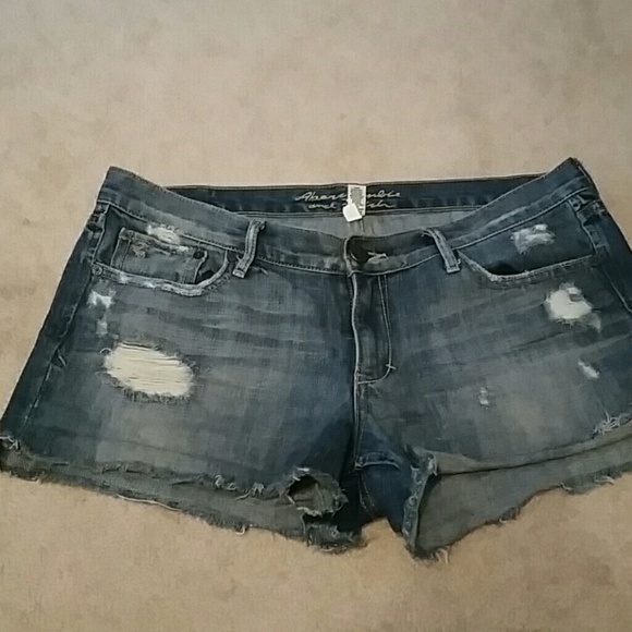 Distressed A&F shorts