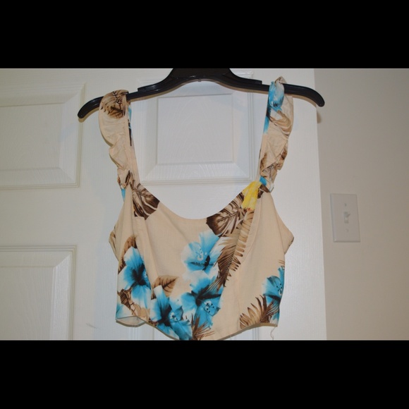 June and Hudson frilly Hawaiian crop top
