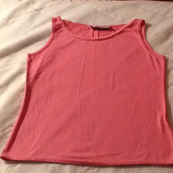 Pink tank top. Kids small