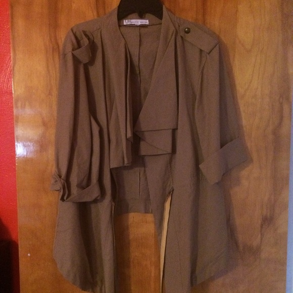French Connection 3/4 sleeve blazer