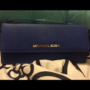 Sold Michael KORS wallet