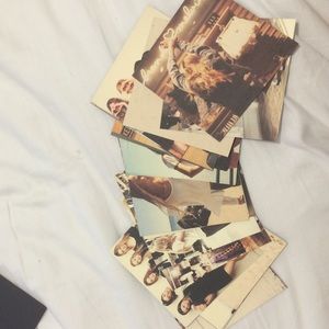 29 Brandy Melville post cards