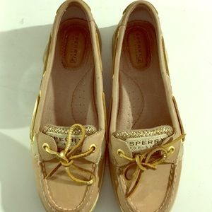 Sperry boat shoes
