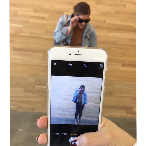 Welcome to my closet!🎉😍👋🏻 - Picture 3 of 4