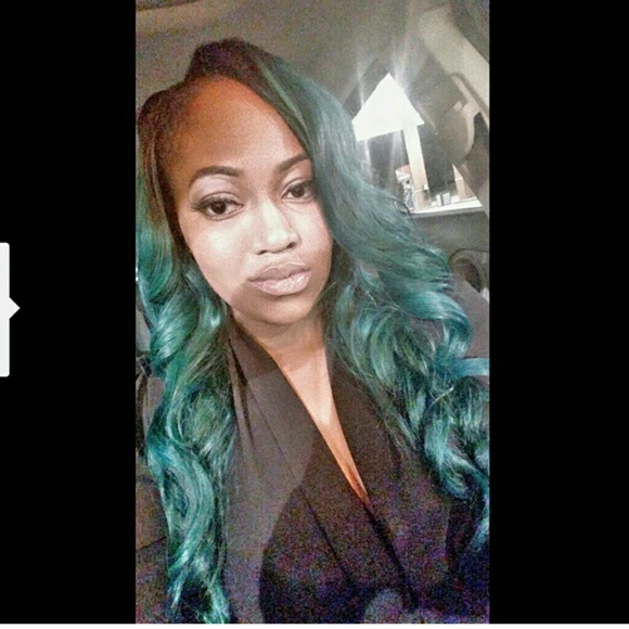 Meet your Posher, Lewonta