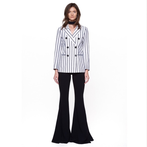 Simonett Suit - Picture 4 of 4