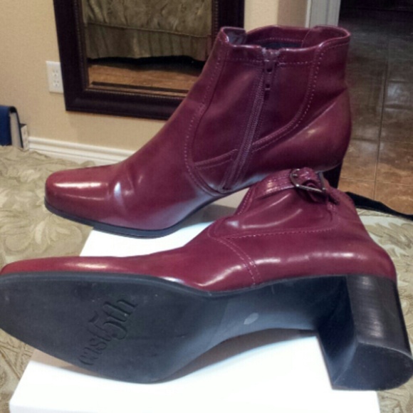 Ladies boots - Picture 3 of 4