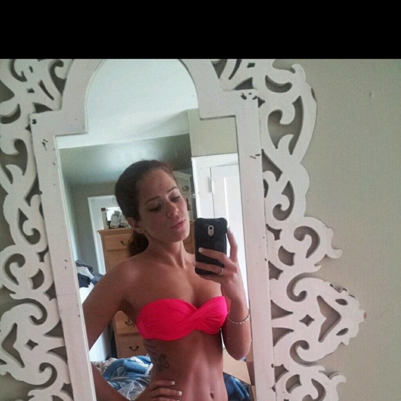 Victoria Secret Banaeu Top Red SZ 32B