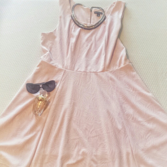 George Dresses & Skirts - Pink dress