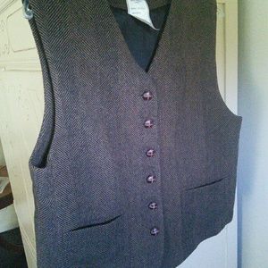 Clearance/Vest