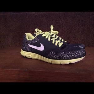 Nike Lunar Safai - Volt/Black - size 11 men's