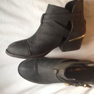 Bethany Mota Chunky matte booties