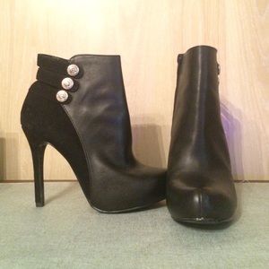 Guess leather & suede booties