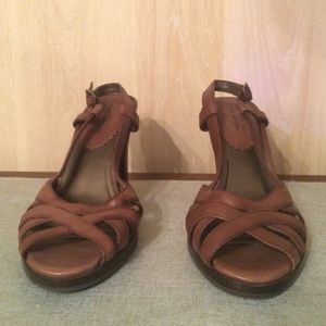 Banana Republic heels