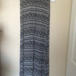 Brandy Melville printed maxi skirt