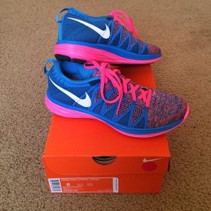 Nike flyknit lunar 2