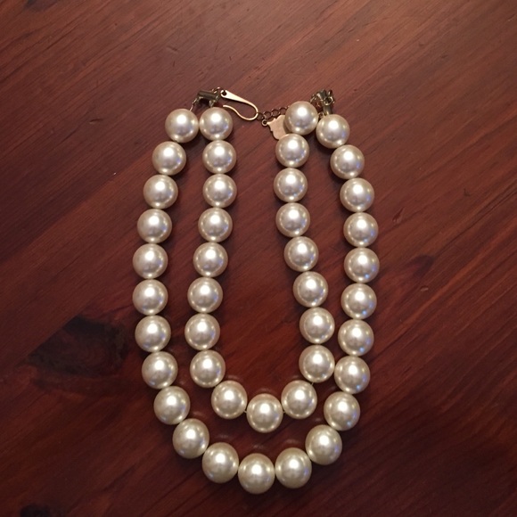 Chunky Pearl Necklace
