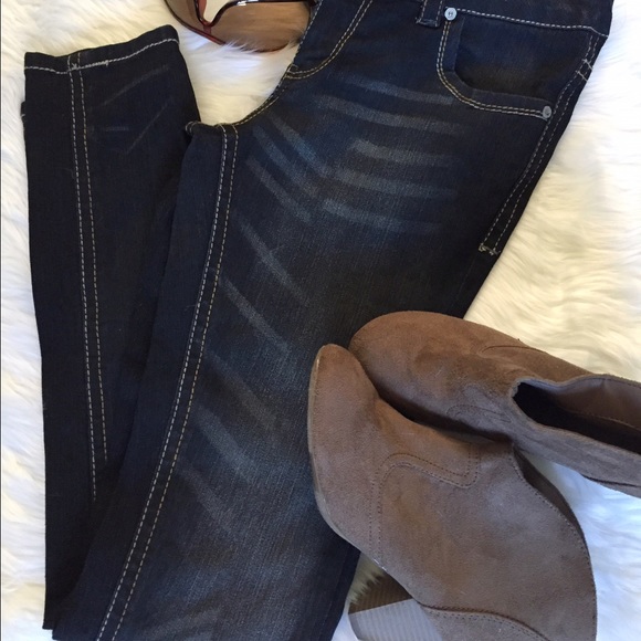 Paris Blues Pants - FINAL SALE‼️Paris Blues faded black skinny jean