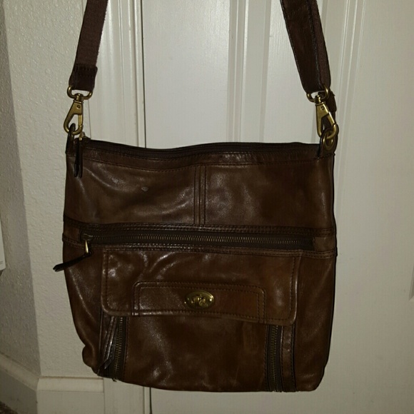 **SOLD** Vintage Fossil Messenger Bag 1990's