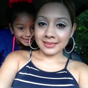 Meet your Posher, Cindy