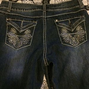 Nine West capris worn once