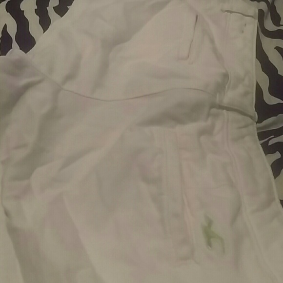 Hollister shorts size 1 - Picture 3 of 3