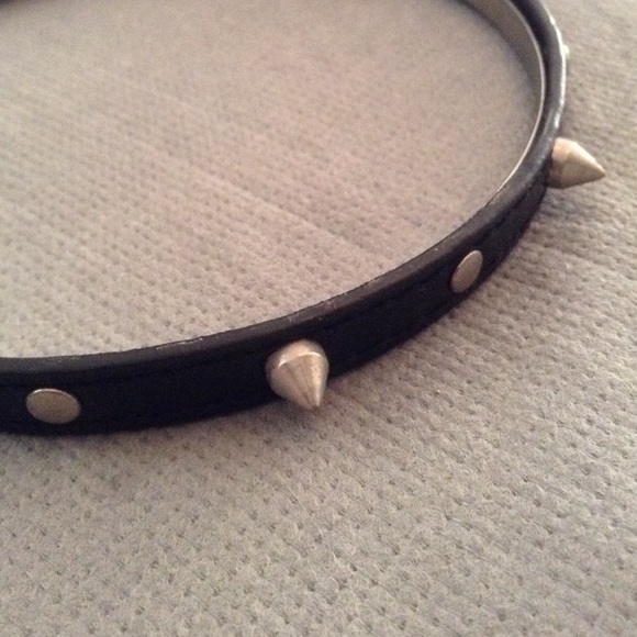 TRADED: Spiky headband