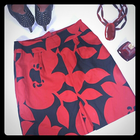 Skirt by Etcetera