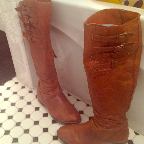 Steve Madden Knee High Brown Boots