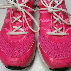 REEBOK ZIG KICK NWOT I wore  them a couple times