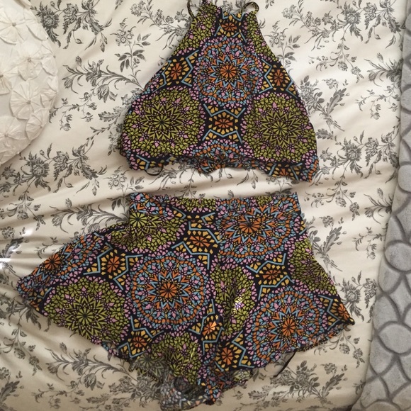 Coachella two piece set! - Picture 1 of 2