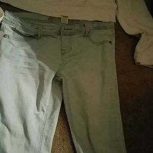 ⭕Washed Blue skinny jeans