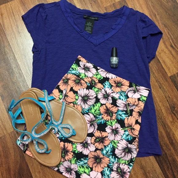 Victoria's Secret flower body con skirt