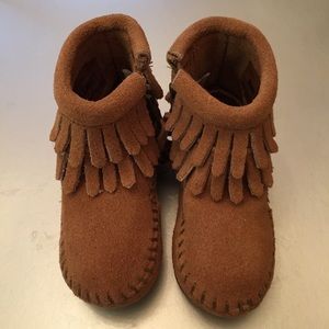 Brand new without tags Minnie Tonka fringe boots.