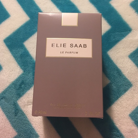 Elie Saab perfume