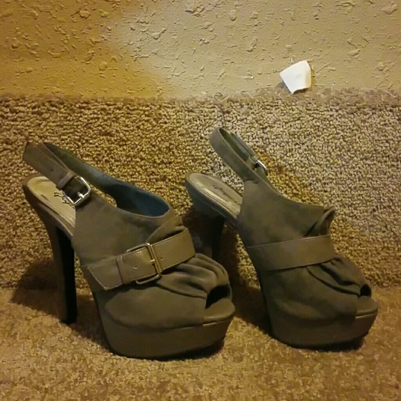 Qupid High heals