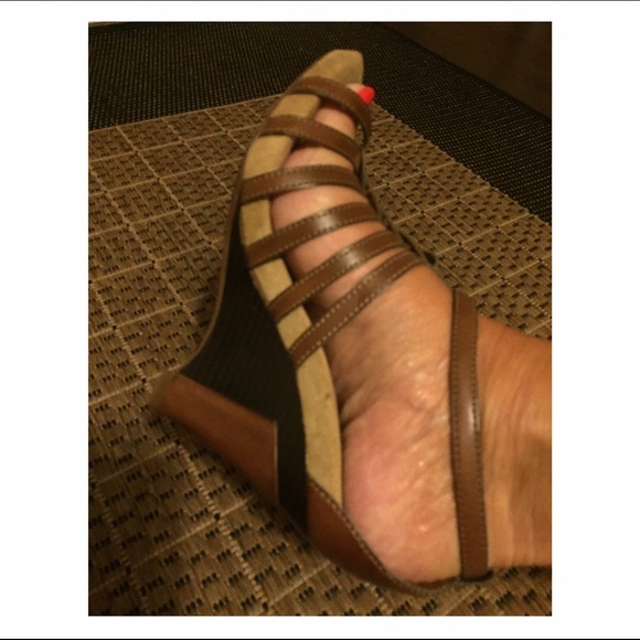 More Pics - Picture 2 of 4