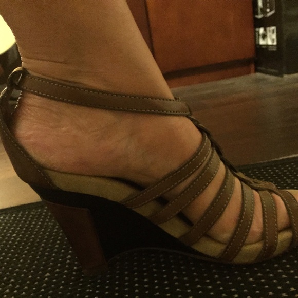 More Pics - Picture 3 of 4